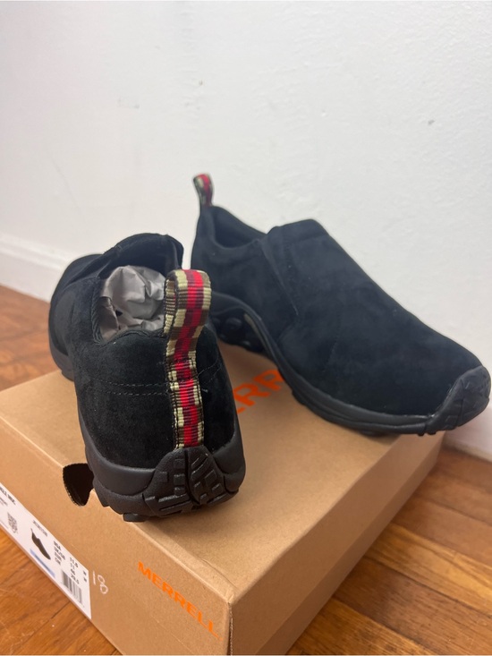 New in Box JUNGLE MOC Merrell Men’s Black Slip-On Casual Walking Shoes 11.5